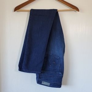 AG The Legging Super Skinny Jeans